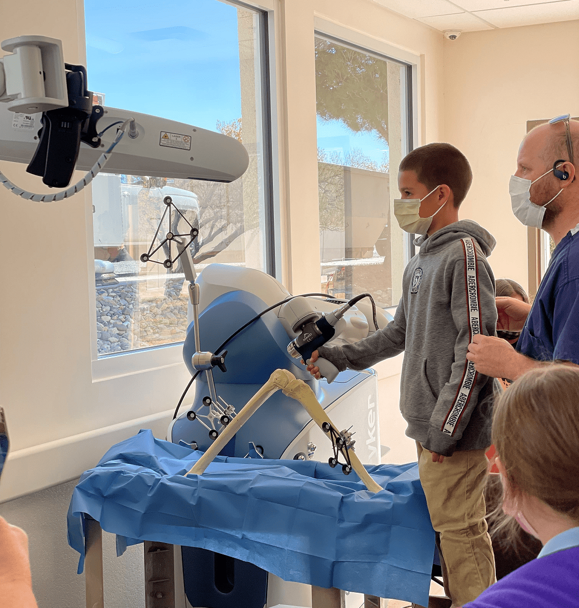 Mountain View Preparatory Names Verde Valley Medical Center’s Highly Advanced Surgical Robot